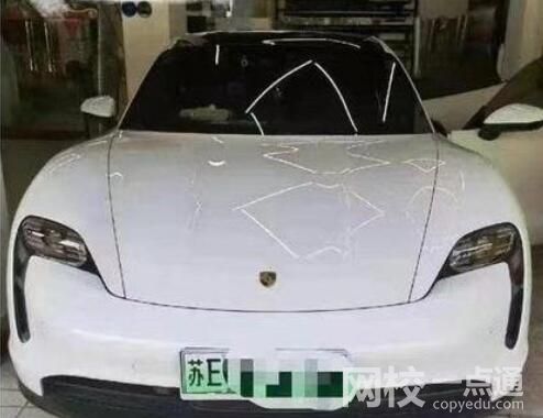 警方回應(yīng)保時(shí)捷起火門打不開 究竟是怎么回事？