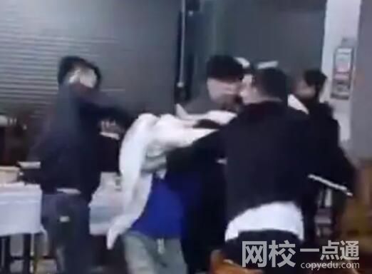 廣西一男子被多人輪番用酒瓶砸頭 始料未及真相簡(jiǎn)直令人震驚