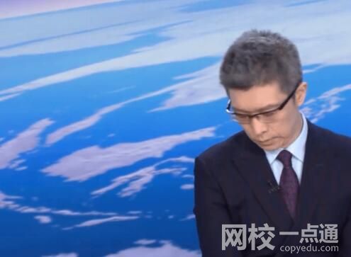 導播切錯鏡頭 朱廣權一臉慌亂失措
