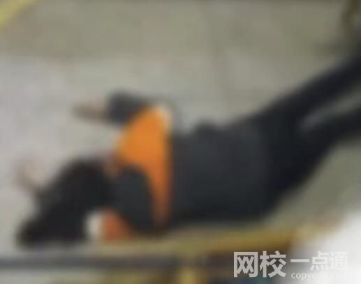 警方通報男子掄椅毆打女兒:已拘留 內幕曝光簡直太意外了