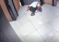 男孩在女衛(wèi)生間偷窺 家長(zhǎng)語出驚人 為什么引爭(zhēng)議？