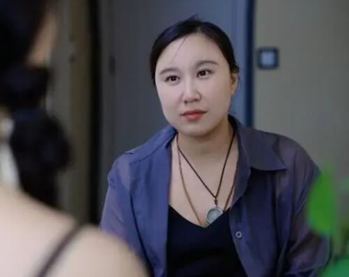 女子當“小三勸退師”時薪700 為什么這么貴？