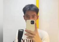 23歲小伙干家政月入過萬 為什么引熱議？
