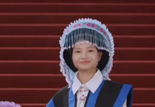 網(wǎng)紅小英帶貨銷售額一年上千萬元 為什么賣這么多？