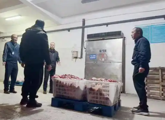 肉販賣注水肉獲利百萬元 5人落網(wǎng) 究竟是怎么回事？