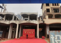 湖南一“爛尾樓”業(yè)主自籌千萬復(fù)工 為什么引熱議？