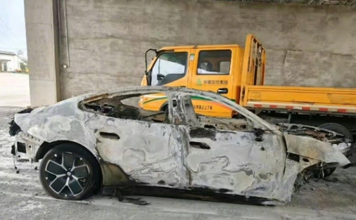 小米回應(yīng)車禍致3死事件6大質(zhì)疑 究竟是怎么回事？