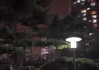北京極端大風(fēng):樹被吹倒 高樓輕晃 實(shí)在太恐怖了